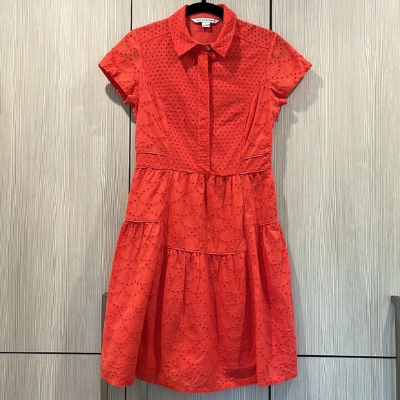Diane von Furstenberg Skylar Coral Pink Eyelet Shirt Dress Size 6 - Picture 4 of 16